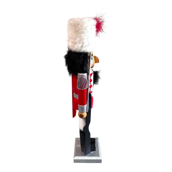 Traditional Wooden Red Nutcracker Toy Soldier Feather Plume Christmas Holiday - Picture 6 of 9